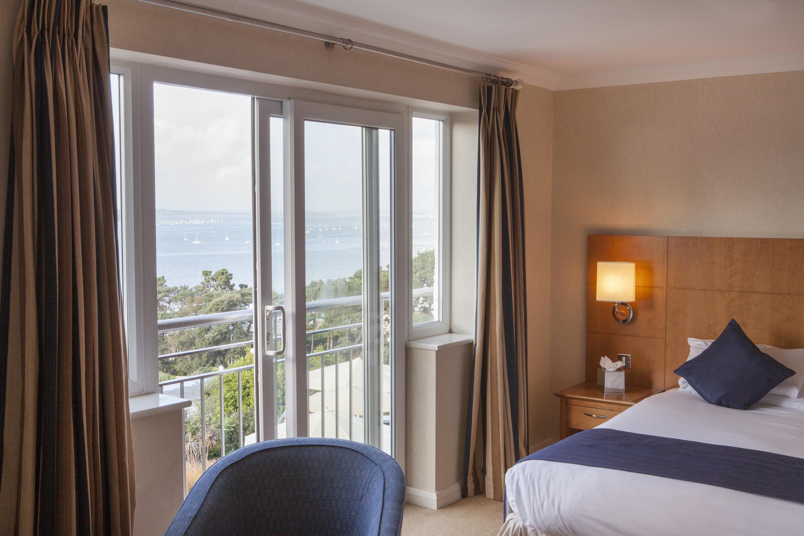 Harbour Heights Hotel Пул Экстерьер фото
