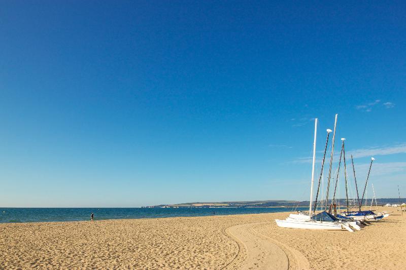 Harbour Heights Hotel Пул Экстерьер фото