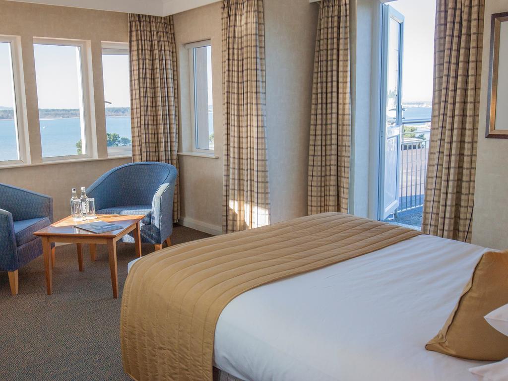 Harbour Heights Hotel Пул Экстерьер фото