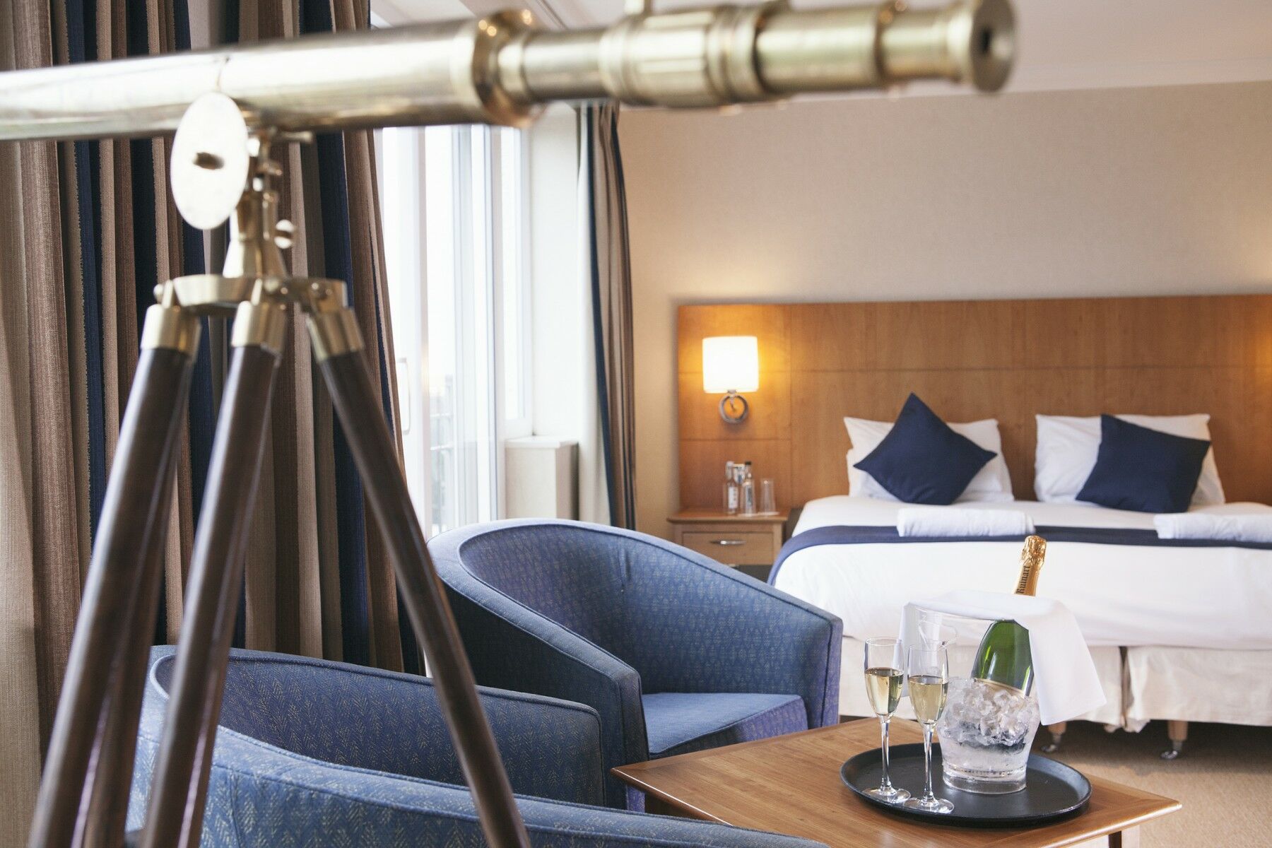 Harbour Heights Hotel Пул Экстерьер фото